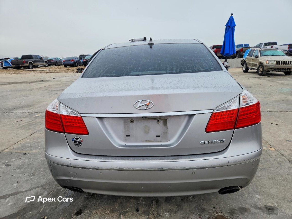 Hyundai Genesis 2009