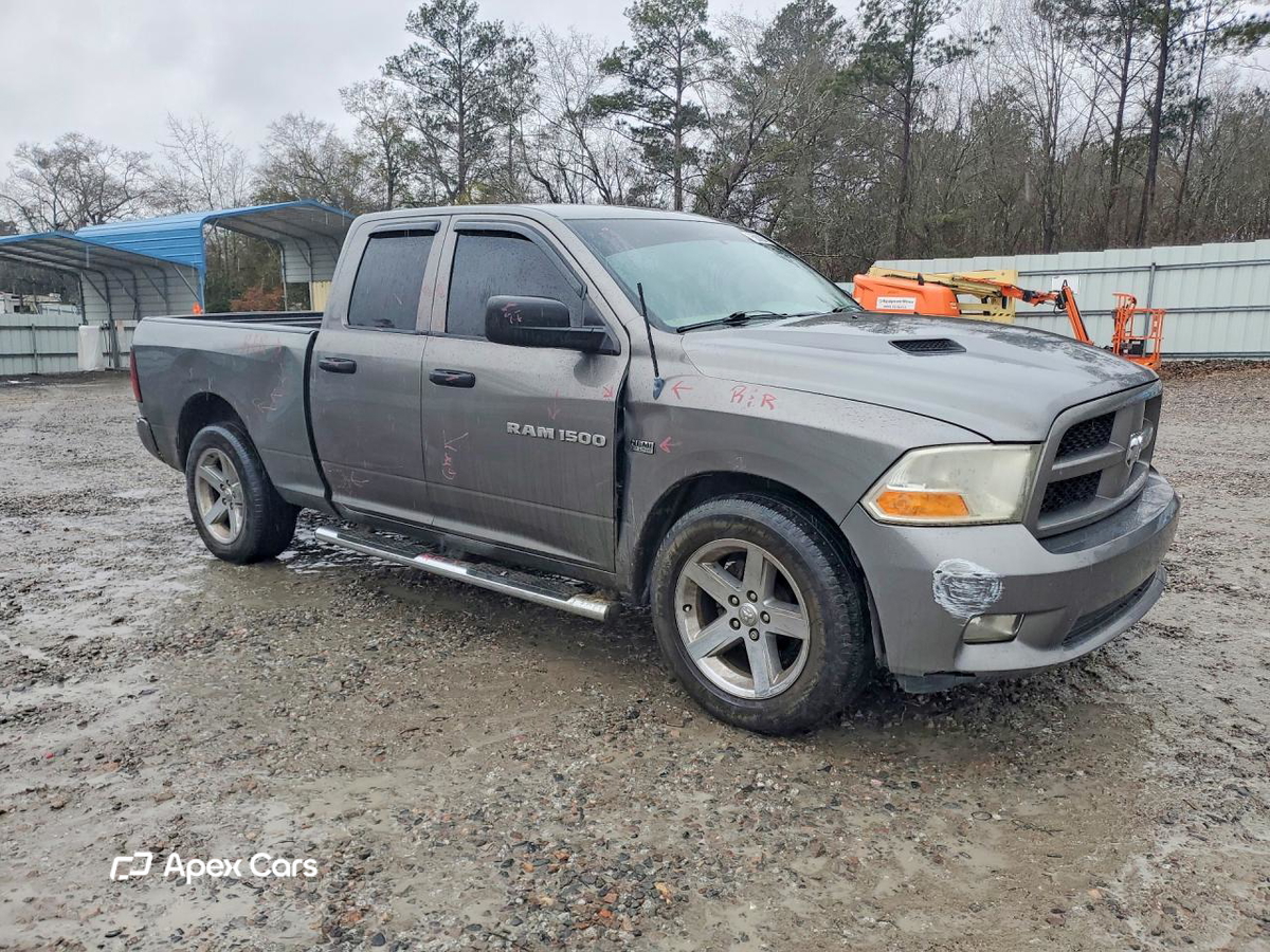 Dodge RAM 2012