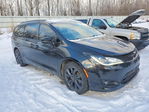 Chrysler Pacifica 2019