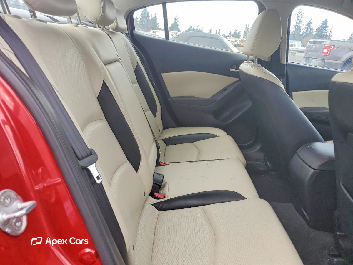 Mazda 3 2015