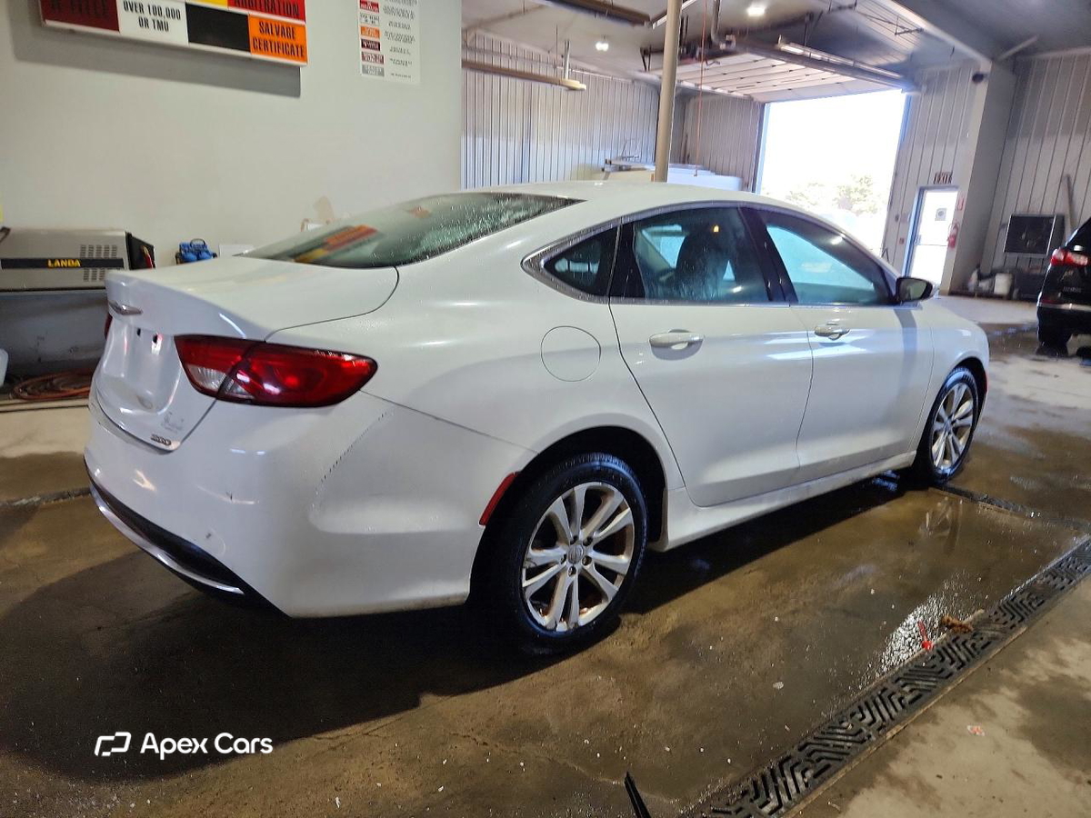 Chrysler 200 2015