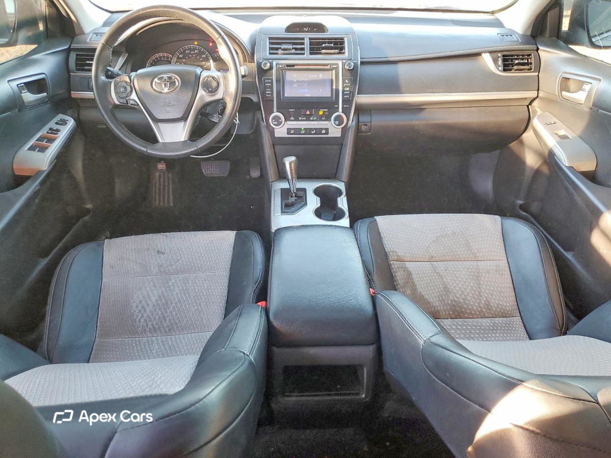 Toyota Camry 2012