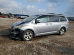 Toyota Sienna 2011