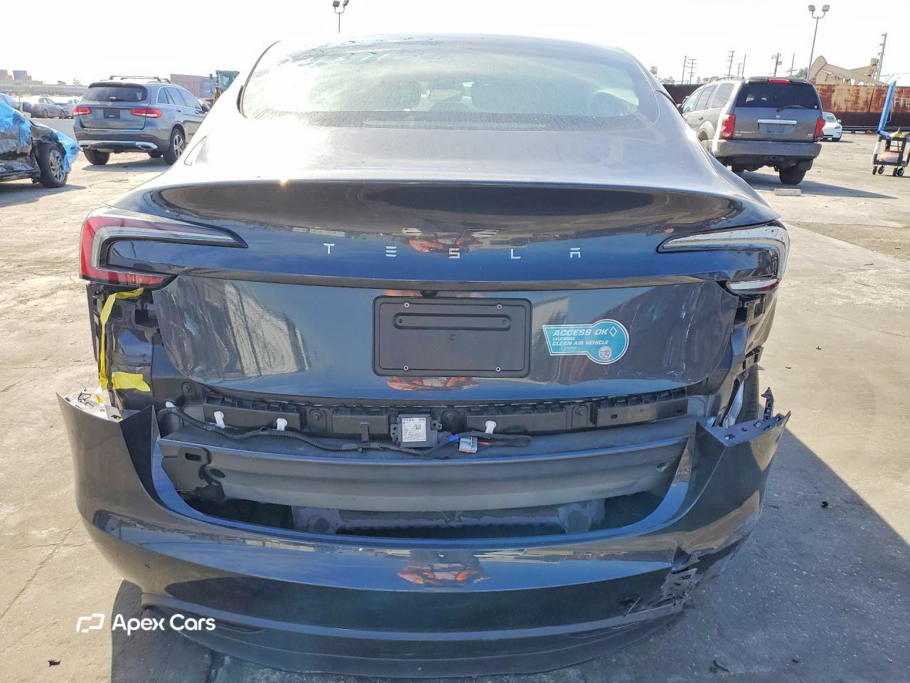 Tesla Model 3 2025