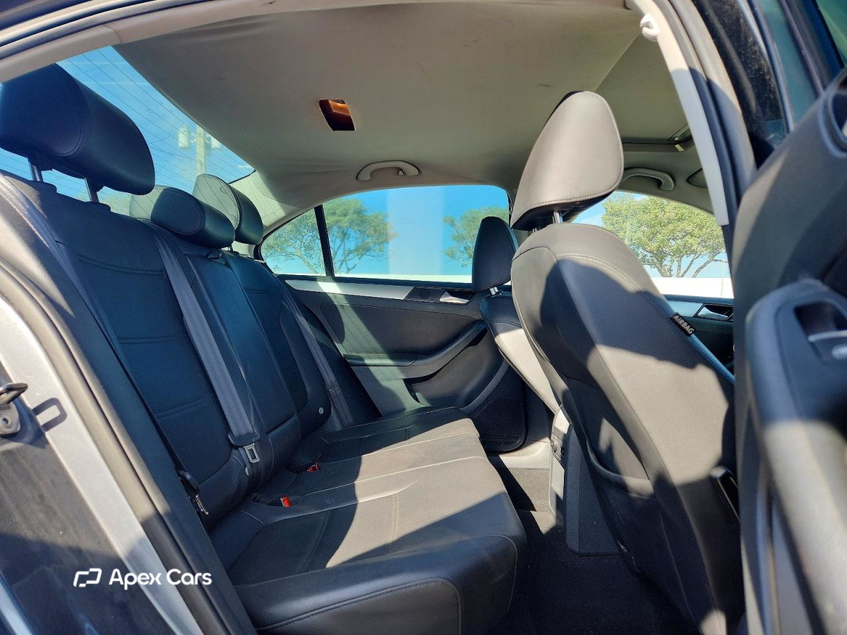 Volkswagen Jetta 2014