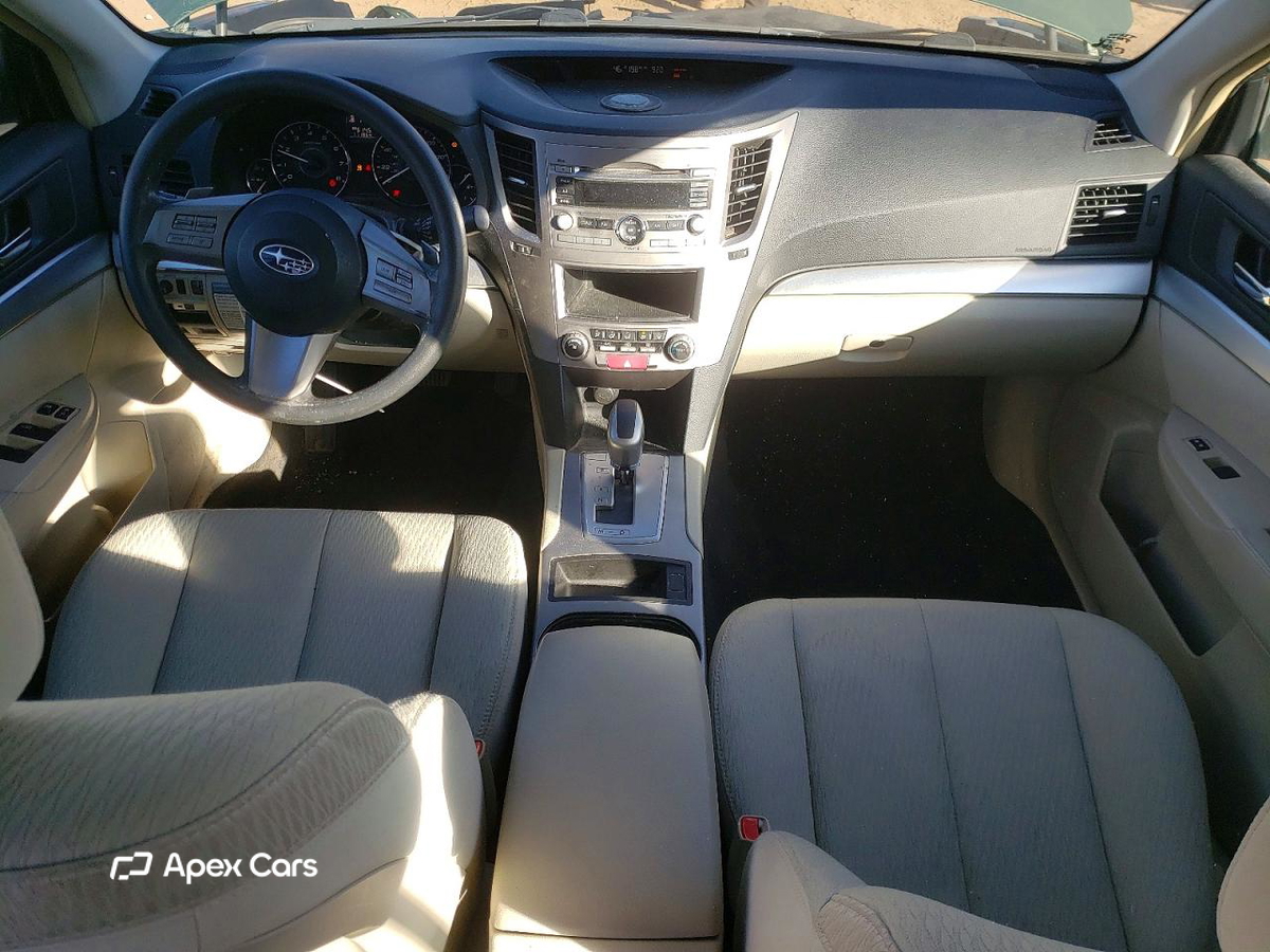 Subaru Outback 2011
