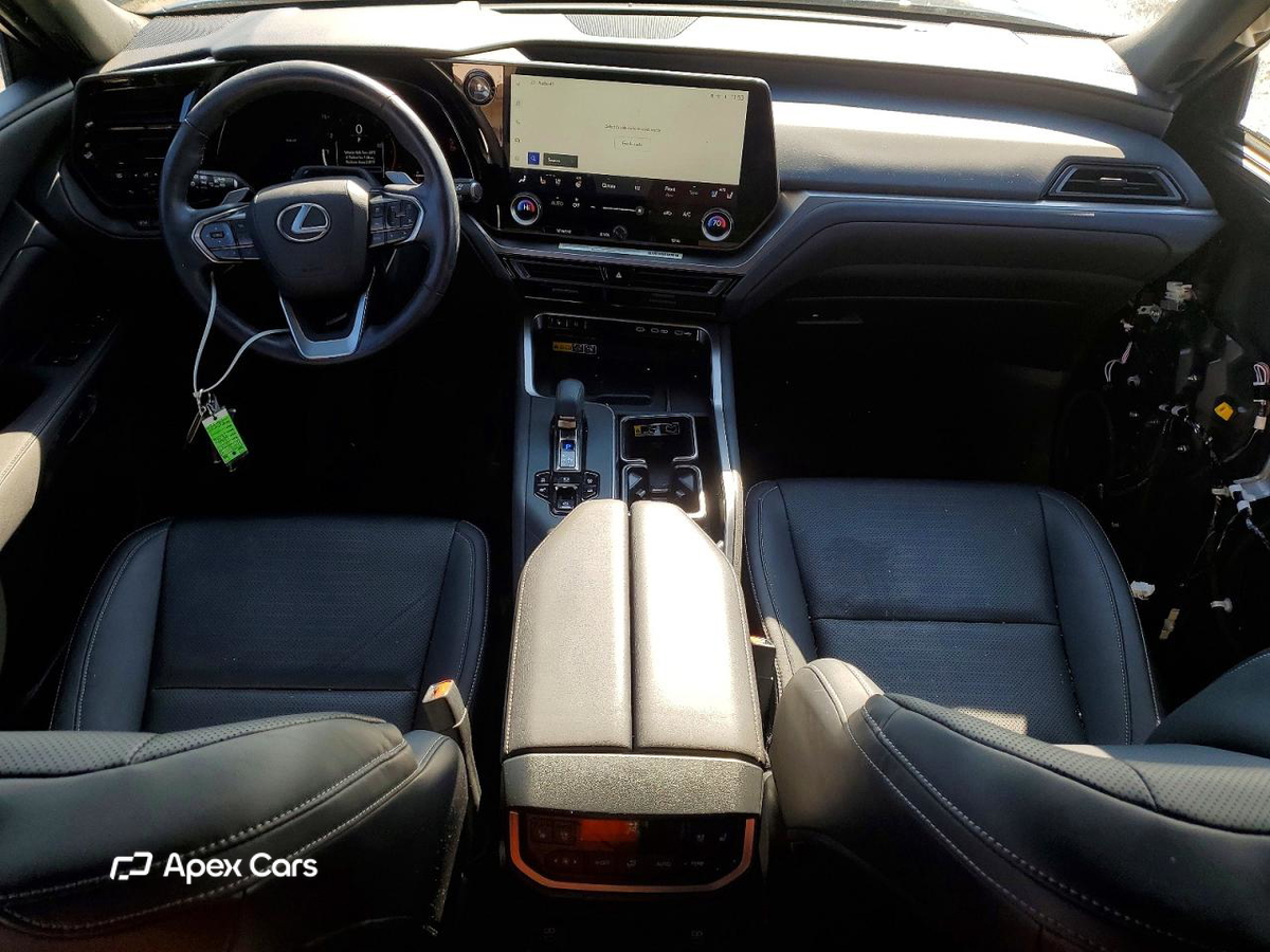 Lexus TX 2024