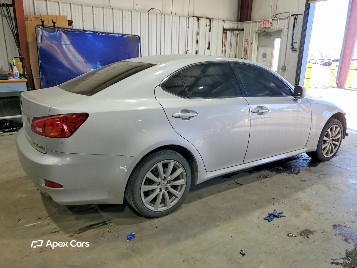 Lexus IS 2006