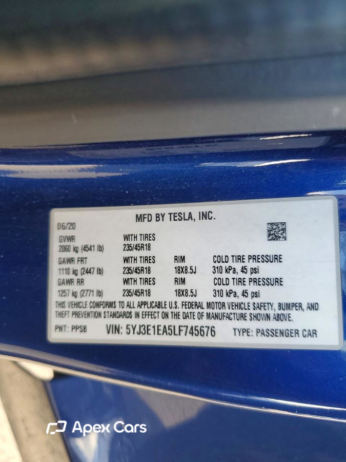 Tesla Model 3 2020