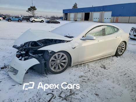 Tesla Model S 2017 - Image 1 of 13