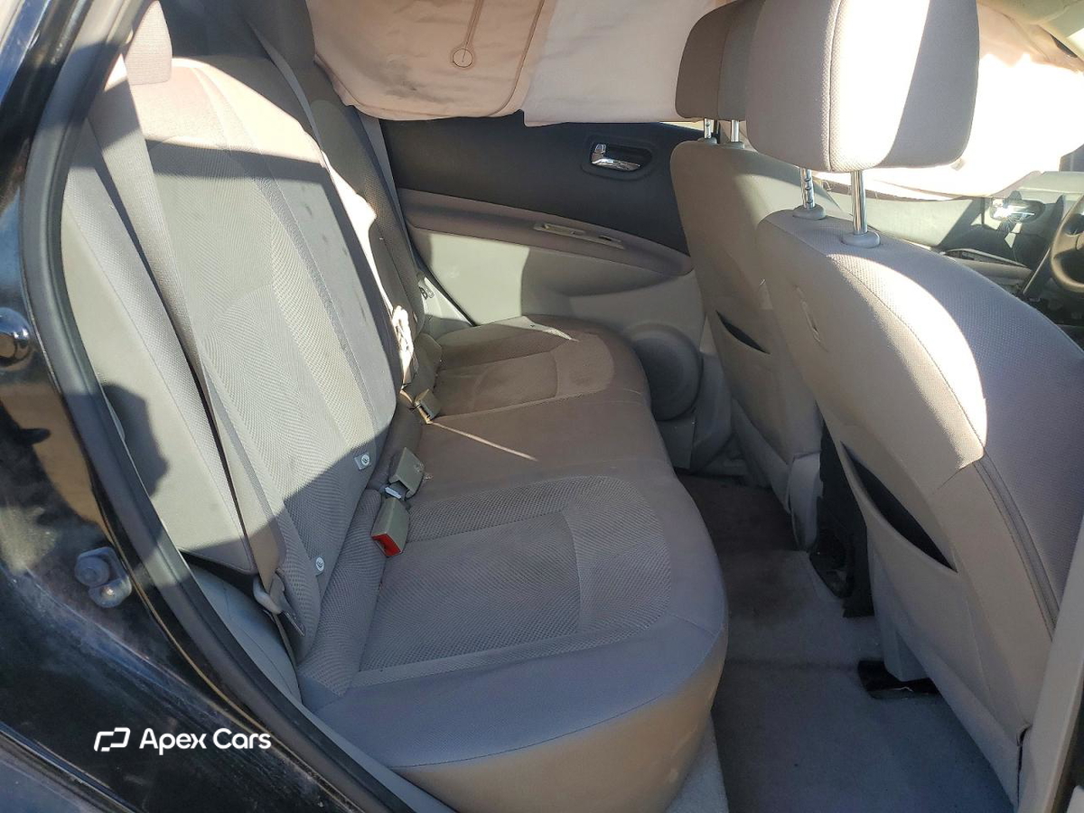 Nissan Rogue 2012