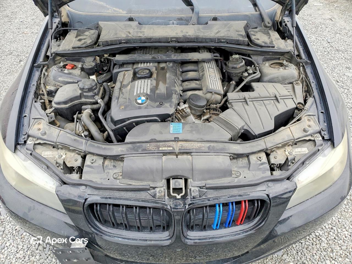 BMW Series 3 2011