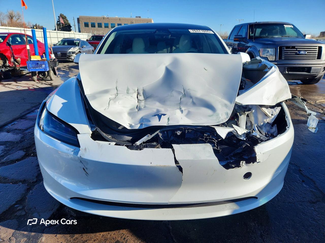 Tesla Model 3 2025