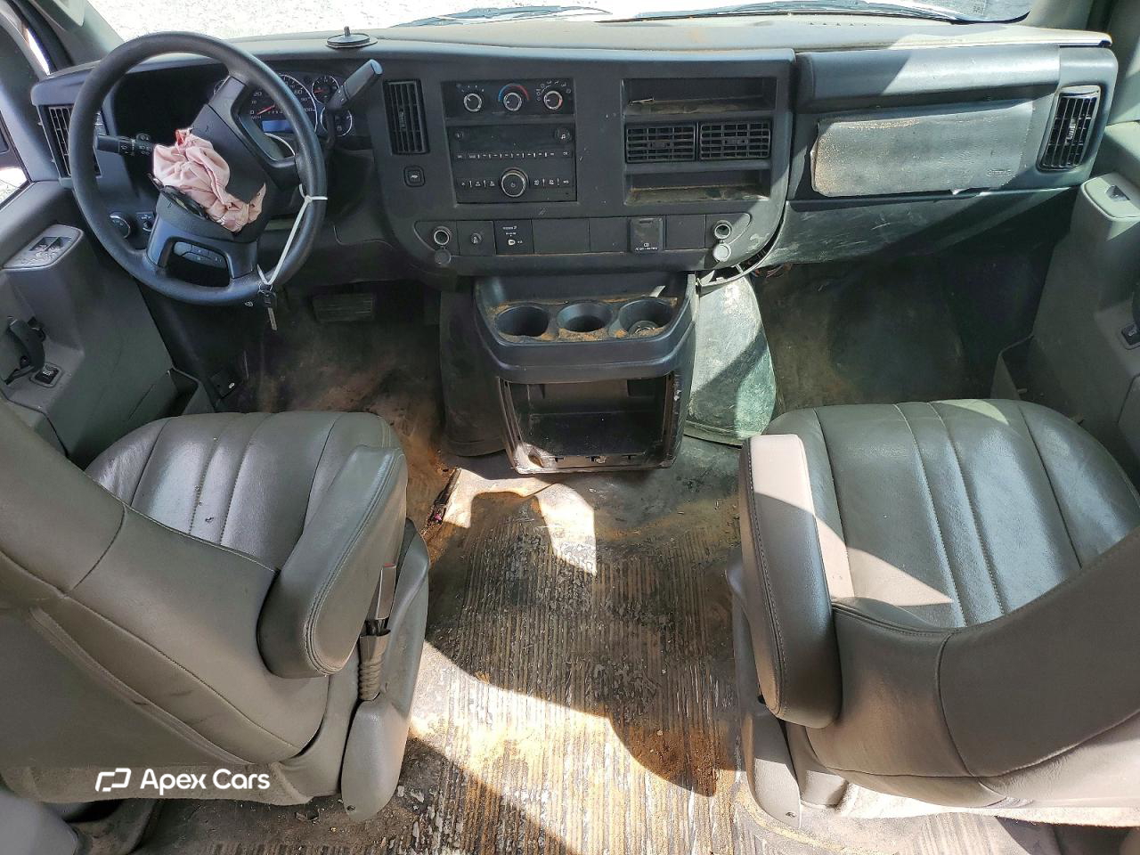 Chevrolet Express 2016