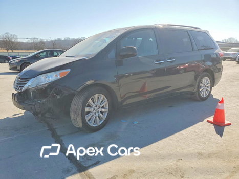 Toyota Sienna 2015 - Image 1 of 15