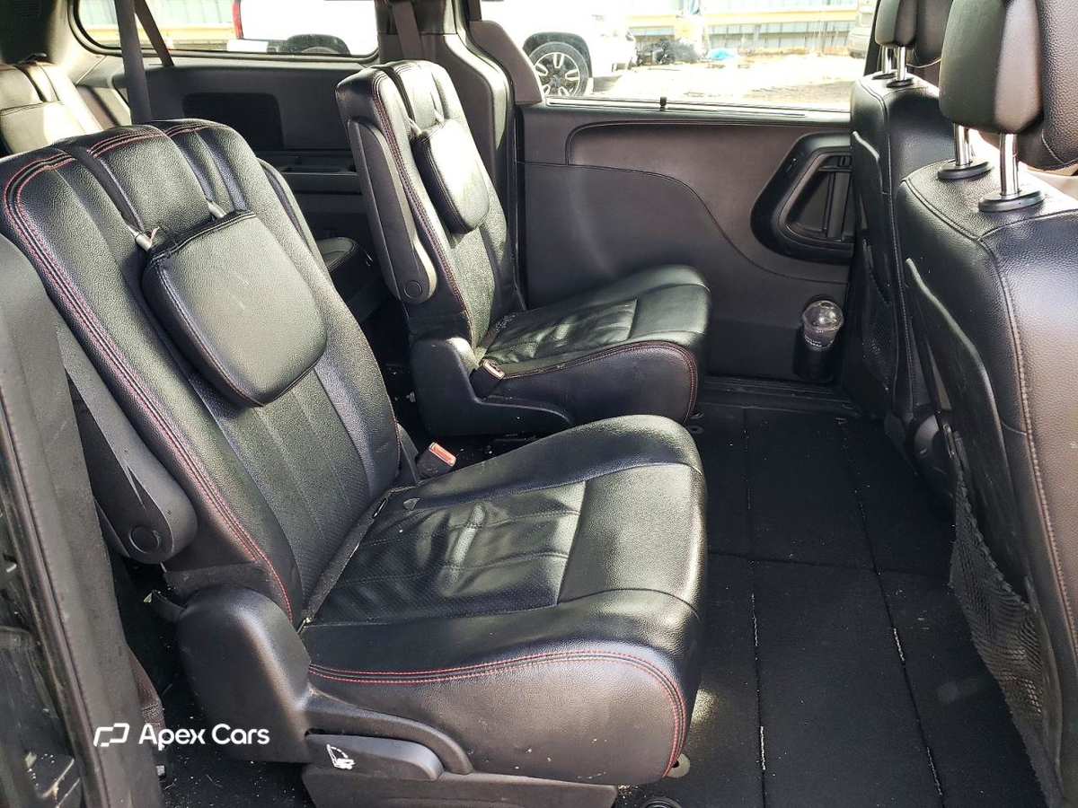 Dodge Caravan 2019