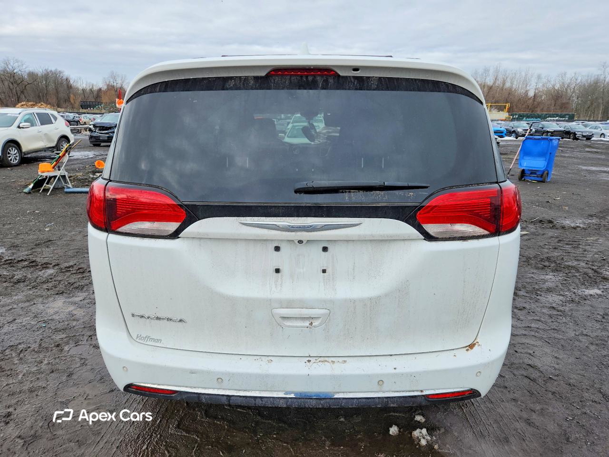 Chrysler Pacifica 2017