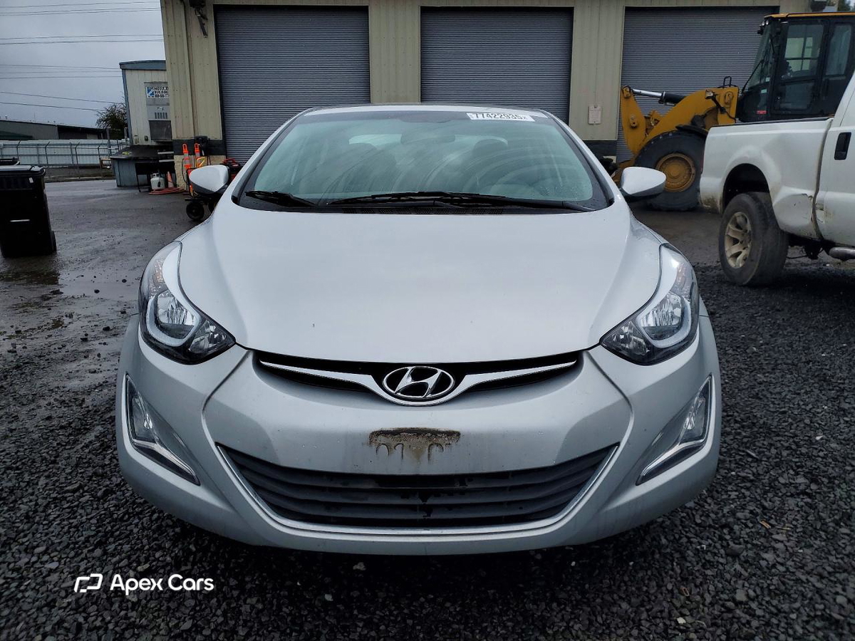 Hyundai Elantra 2016