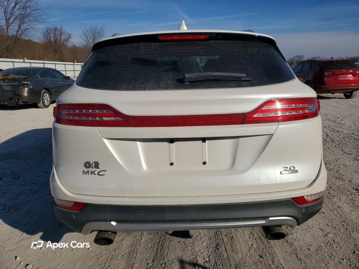 Lincoln MKC 2016