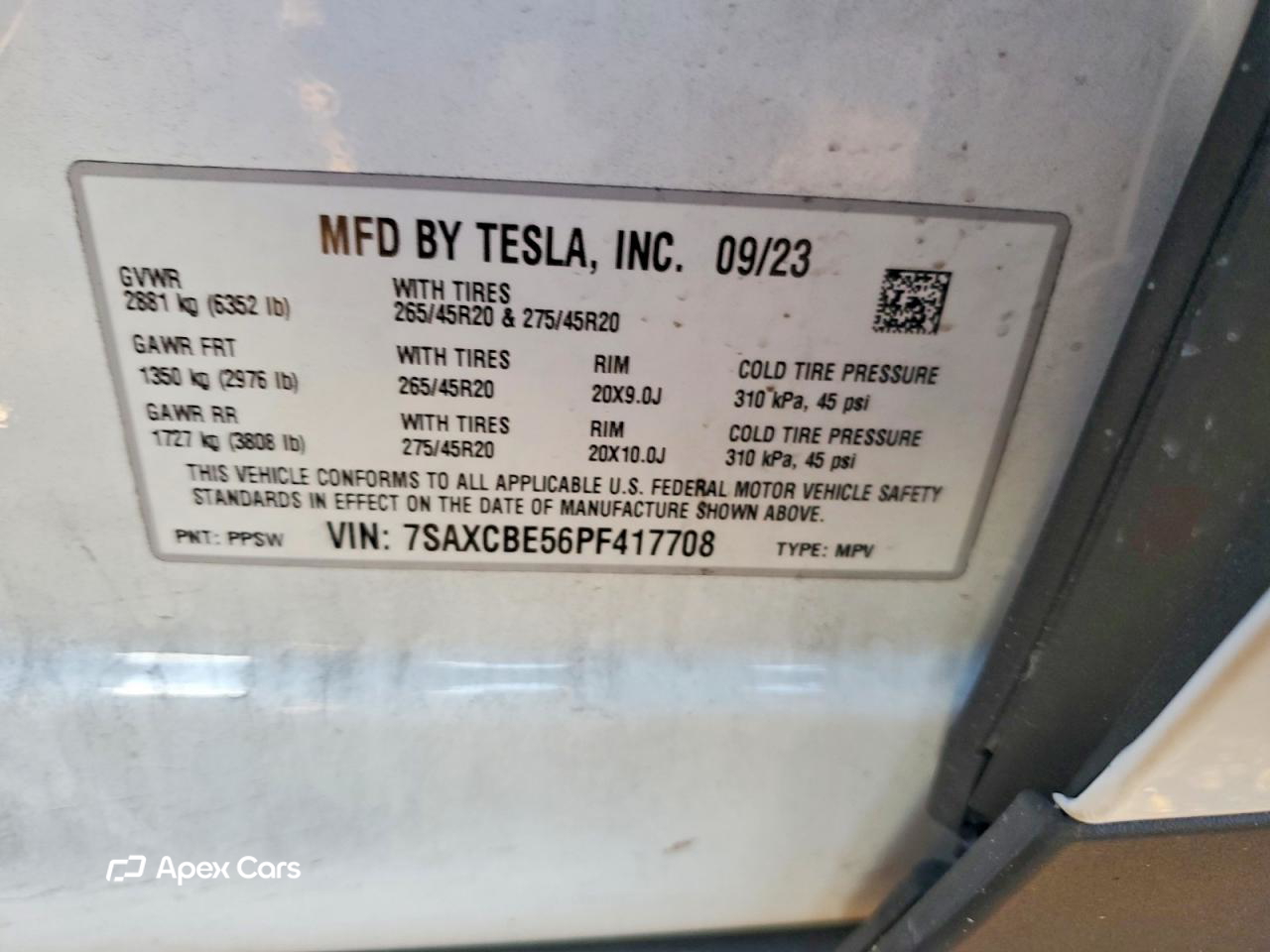 Tesla Model X 2023