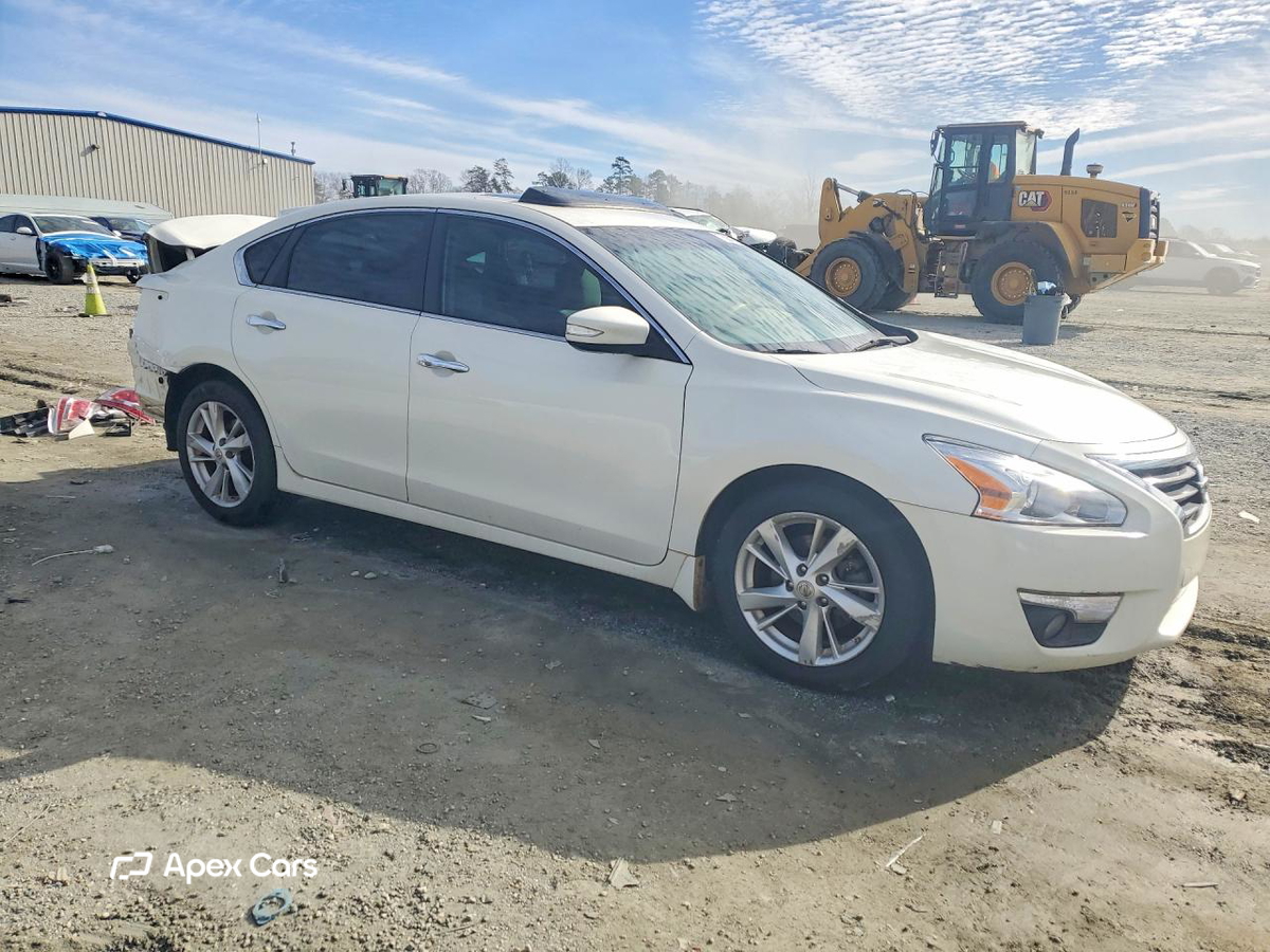 Nissan Altima 2015
