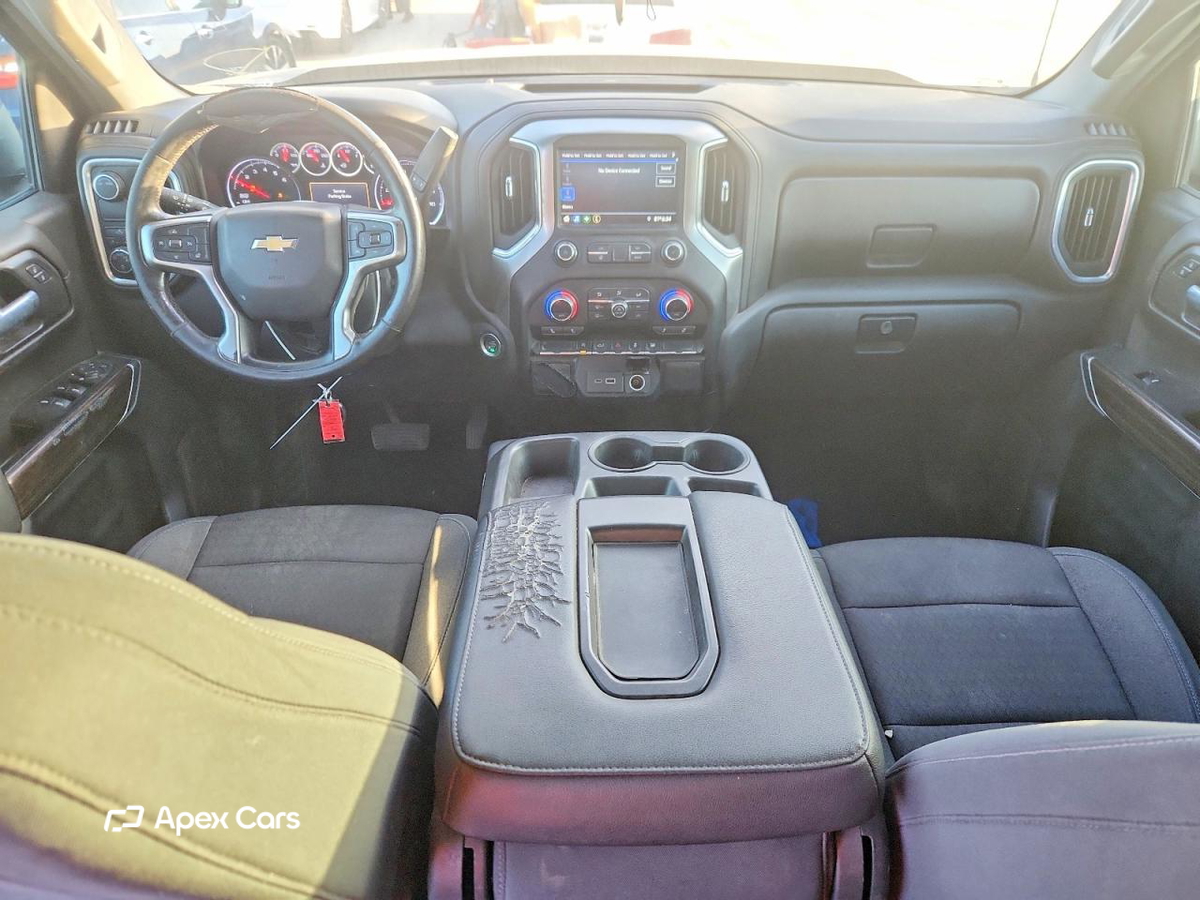 Chevrolet Silverado 2021