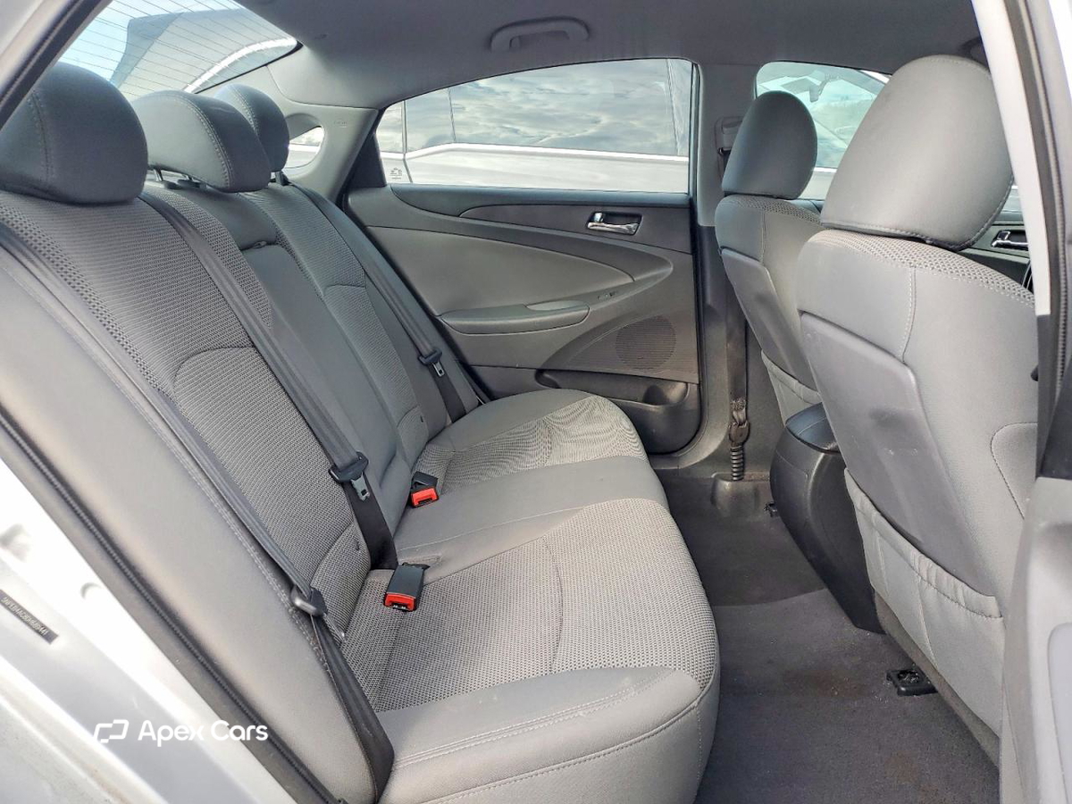 Hyundai Sonata 2013