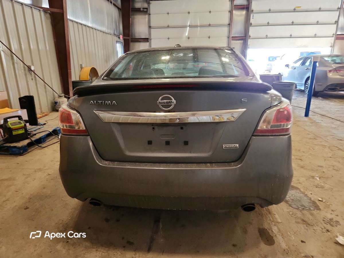 Nissan Altima 2015