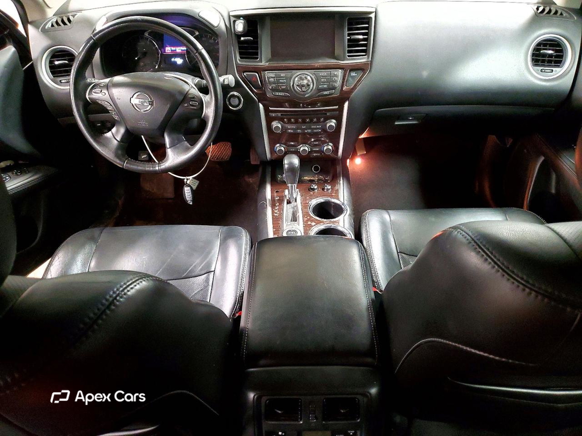 Nissan Pathfinder 2014