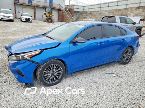 Kia Forte 2023 - Image 1 of 13