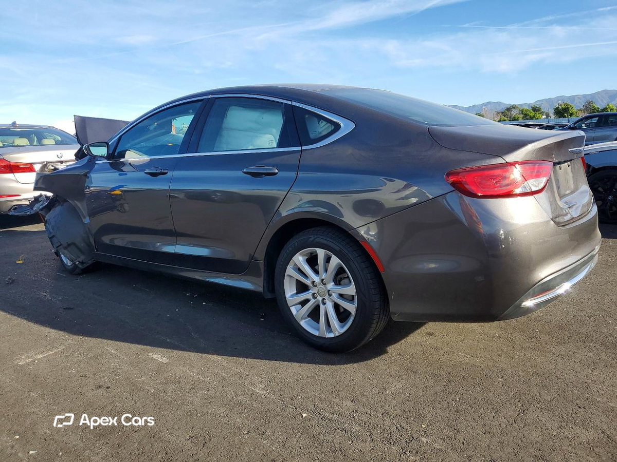 Chrysler 200 2015