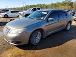 Chrysler 200 2011