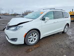 Chrysler Pacifica 2017