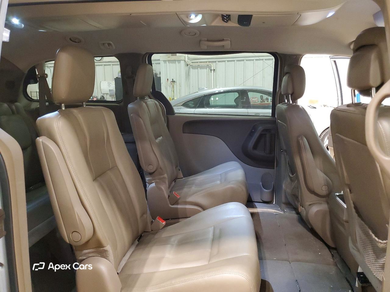 Chrysler Voyager 2016