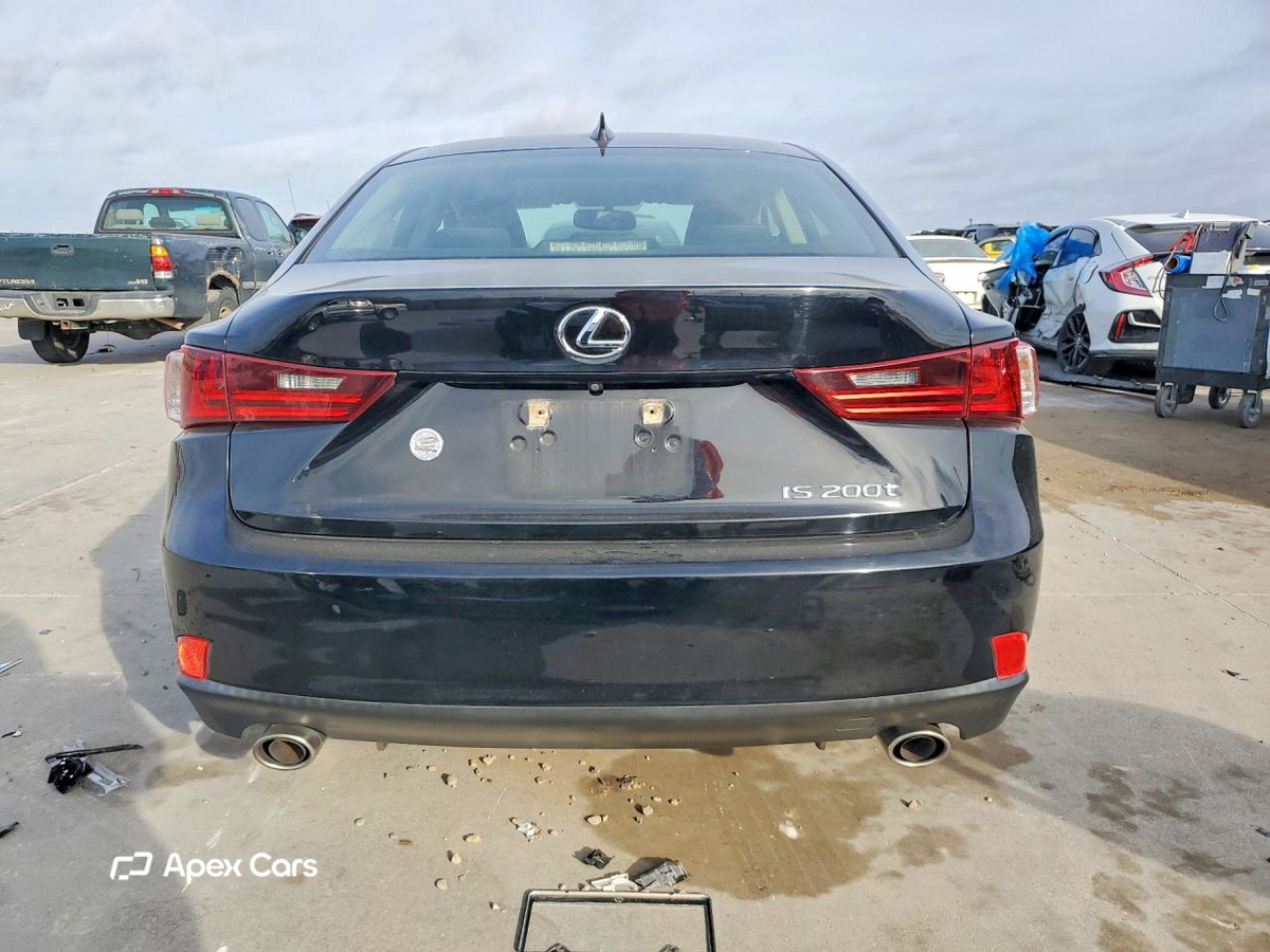 Lexus IS 2016