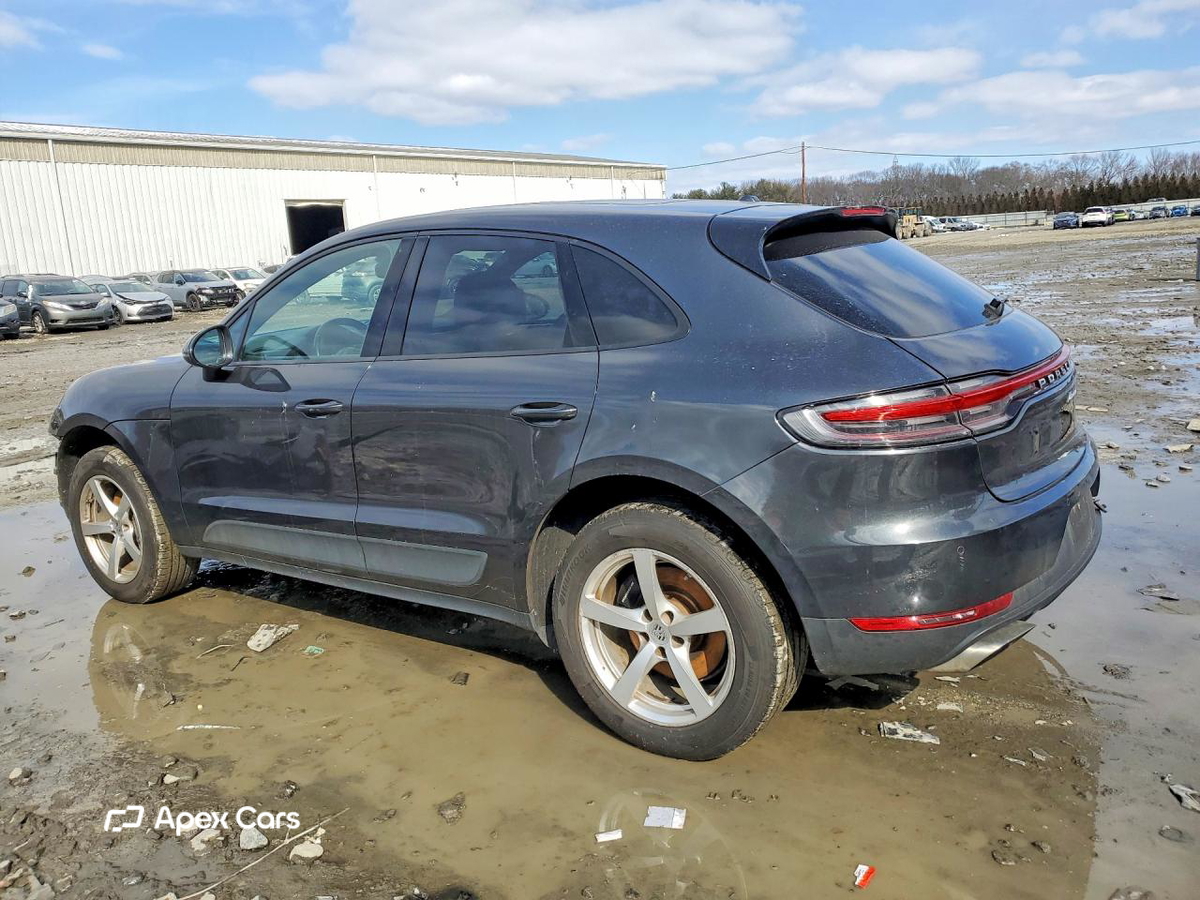 Porsche Macan 2021