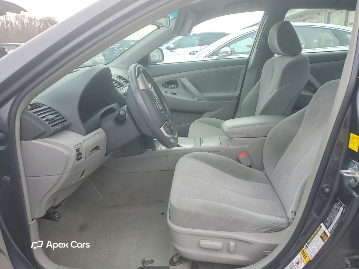 Toyota Camry 2011