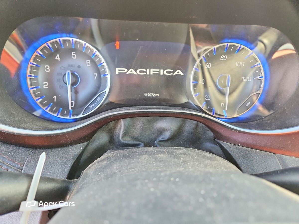 Chrysler Pacifica 2017
