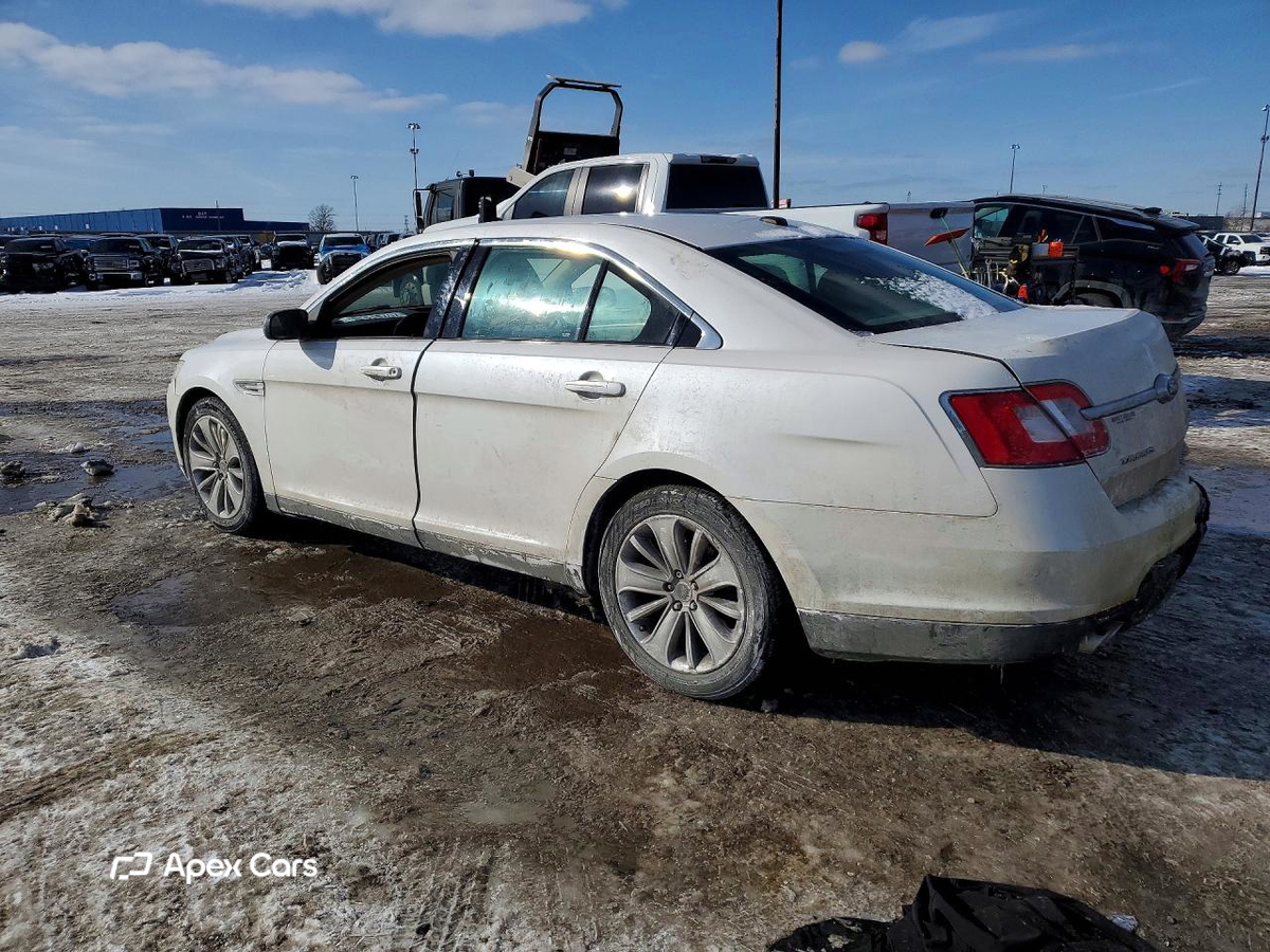 Ford Taurus 2011