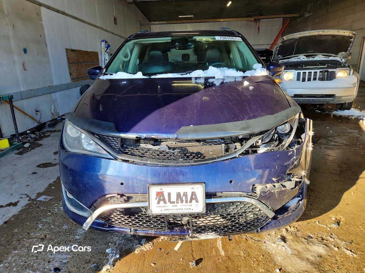Chrysler Pacifica 2017