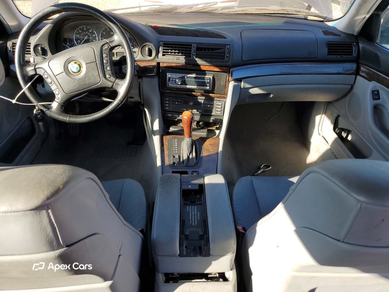 BMW Series 7 2001