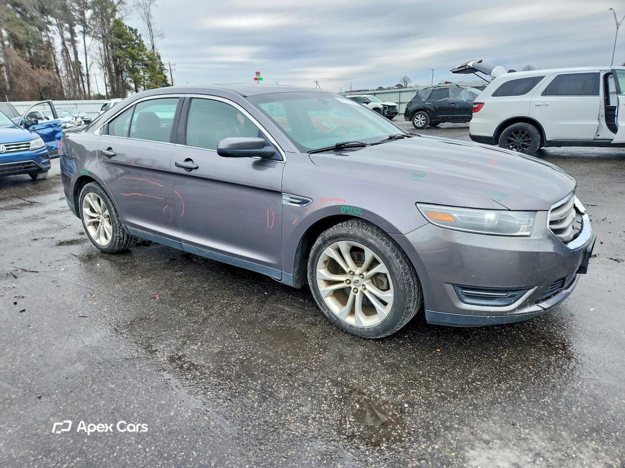 Ford Taurus 2013