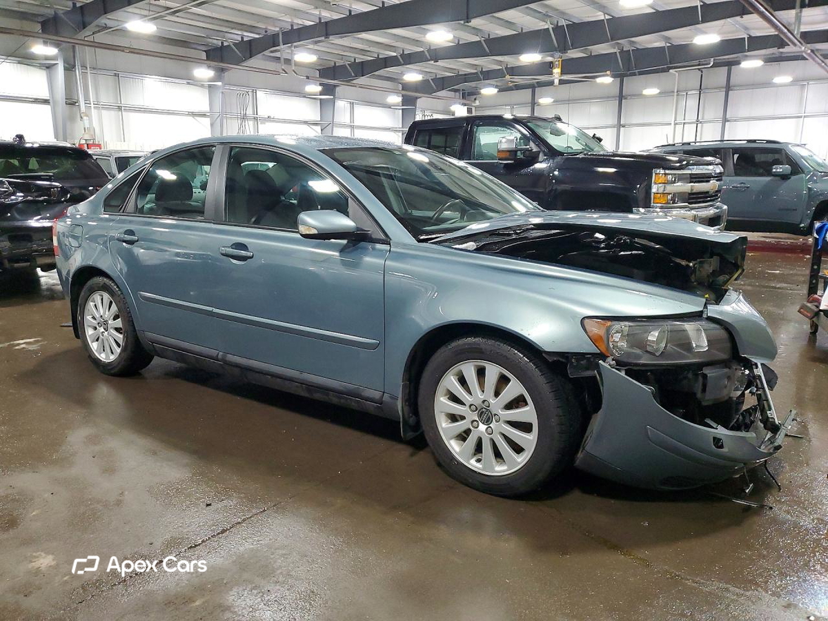 Volvo S40 2005