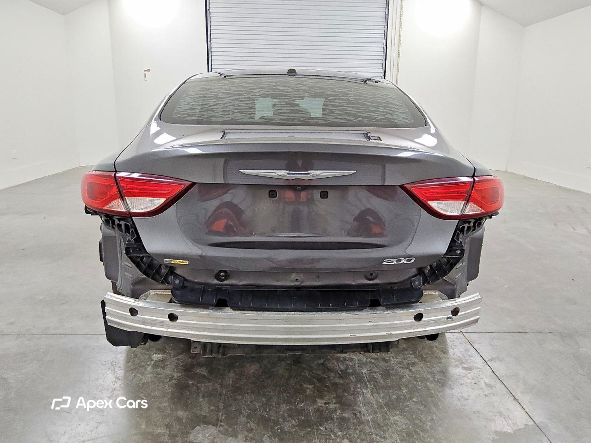 Chrysler 200 2015