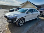 Ford Taurus 2017