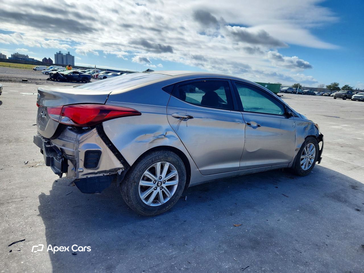 Hyundai Elantra 2014