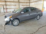 Nissan Versa 2016