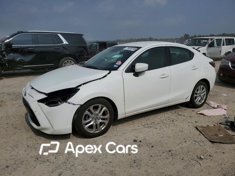 Toyota  2016 - Image 1 of 12