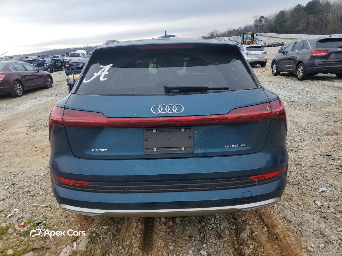 Audi e-tron 2021