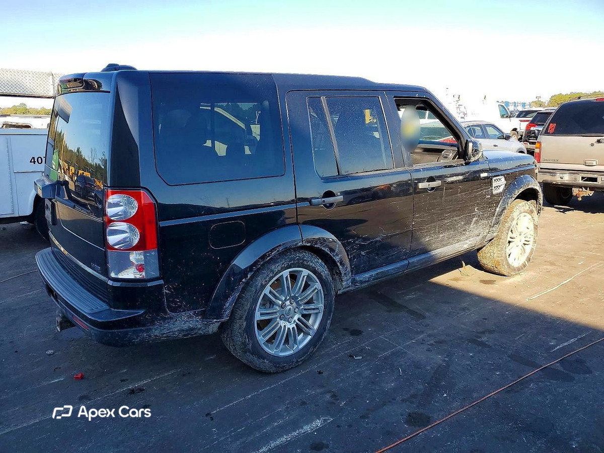 Land Rover LR4 2013